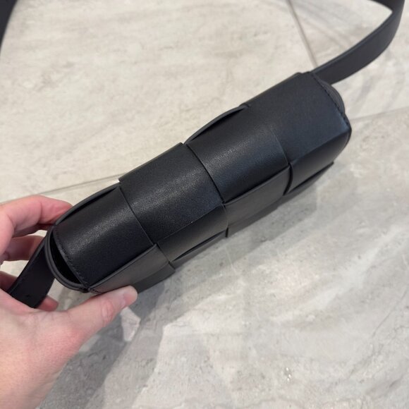 Quince Women's Italian Leather Handwoven Box Belt Bag Black OS - Picture 6 of 14